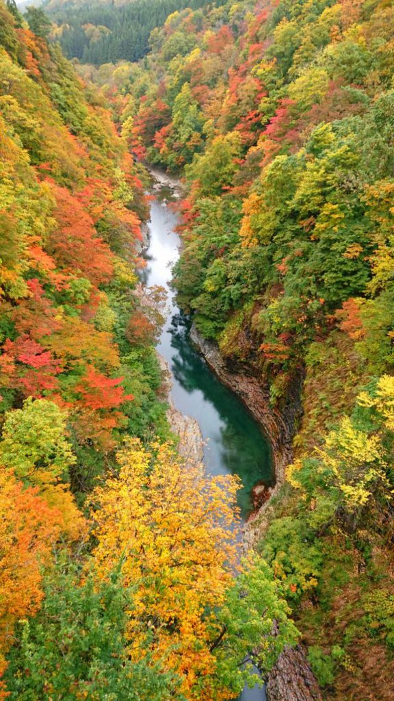 湯沢ジオパーク、小安峡温泉、大噴湯